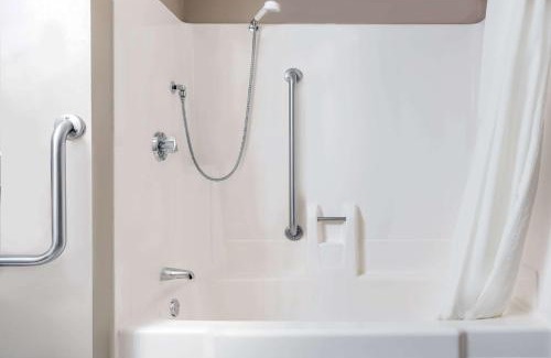 Mankato Hotel | Super 8 by Wyndham Mankato