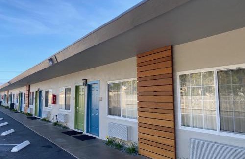 North Fremont Street Hotel | Super 8 by Wyndham Monterey