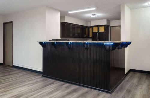 Mount Vernon Hotel | Super 8 by Wyndham Mt. Vernon