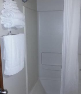 Munfordville Hotel | Super 8 by Wyndham Munfordville KY