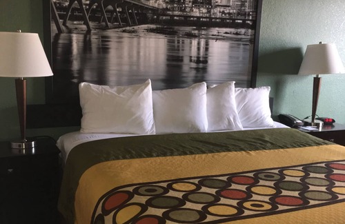 North Chesterfield Hotel | Super 8 by Wyndham Richmond Midlothian Turnpike