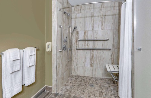 Roswell Hotel | Super 8 by Wyndham Roswell