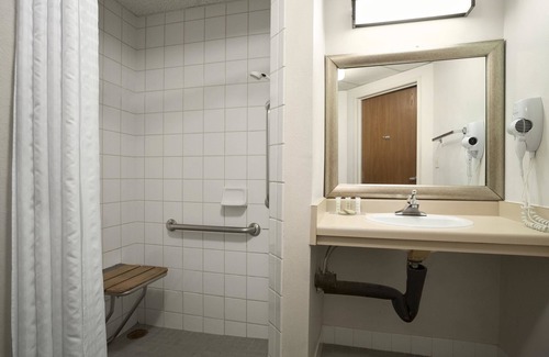 North Westminster Hotel | Super 8 by Wyndham Westminster Denver North