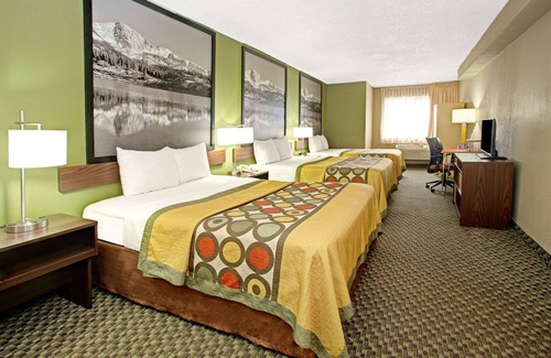 Kipling Hotel | Super 8 by Wyndham Wheat Ridge/Denver West