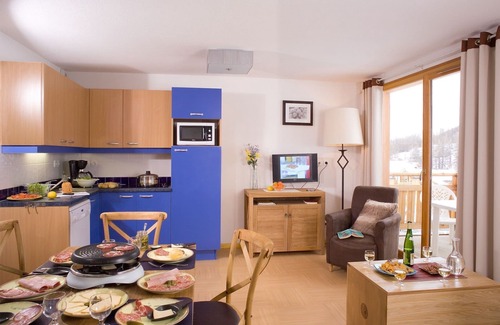 Les Orres Condo | Super appart confortable ! au pied des pistes