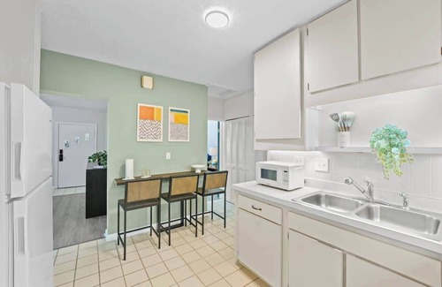 Historic Downtown Kissimmee House | SUPER BOHO - Lake Toho Timeless Charm