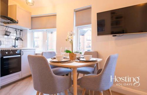 Henley Apartment | Super Central Apartment Close To River & Station
