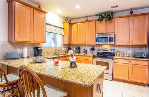 Sterling Ridge House | Super COZY 4 bdr home w beautiful gazebo terrace!