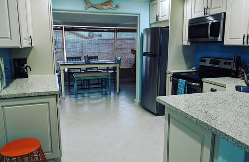 Ormond-by-the-Sea House | Super Cute Beach Home *Recommended* Casa Azalea