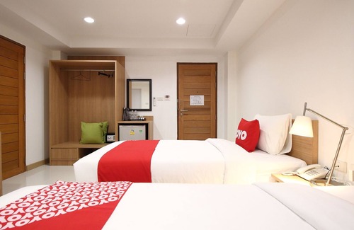 Wat Bowon Niwet Hotel | Super OYO 483 Pannee Hotel Khaosan