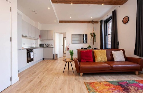Manchester Apartment | Superb 2Bed/2Bath 5min walk to Victoria Station