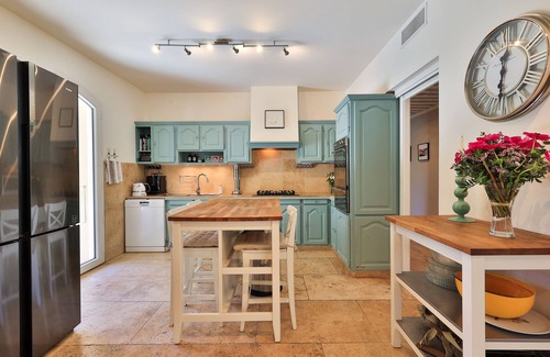 Ventabren Villa | Superb 4-star villa with swimming pool 10 minutes from Aix en Provence