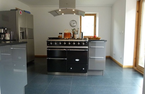 Les Varcins Ski Chalet | Superbly renovated Savoyard Farmhouse - 10 min drive from 3 Valleys Ski Area