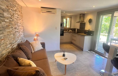 Santa Giulia Apartment | Superb ground garden villa, close to beaches, santa giulia, WiFi, air conditioning