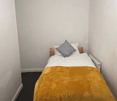 North Bitchburn Apartment | Superb Lime Guest House