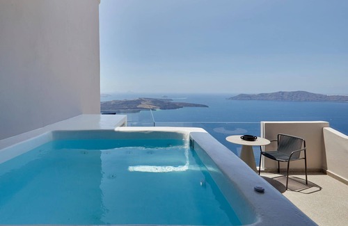 Firostefani Villa | Superb Santorini Villa | Villa Toraido | 1 Bedroom Suite | Outdoor Hot Tub |.