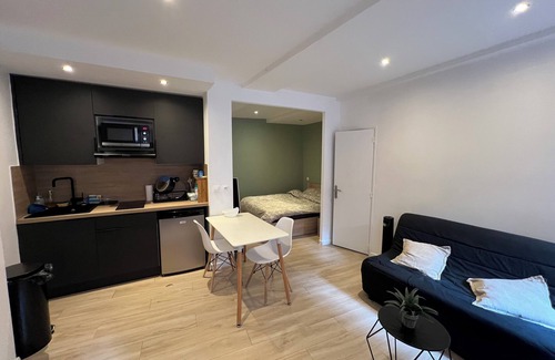 Quartier du Port Apartment | Superb studio with sleeping area! Old Nice!