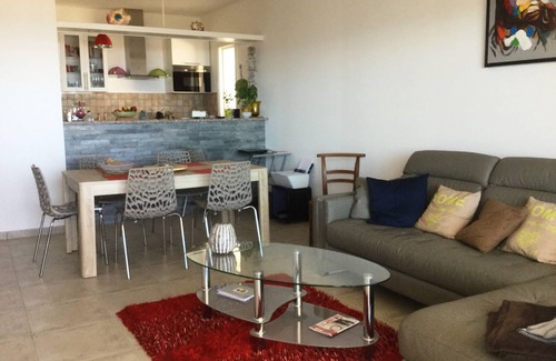 L'Ile-Rousse Apartment | Superb T3 conditioned 82m2 + 35m2 terrace panoramic sea view