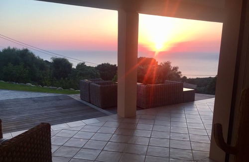 Coti-Chiavari House | Superb view of the sea and sanguinary islands, very recent villa near beaches