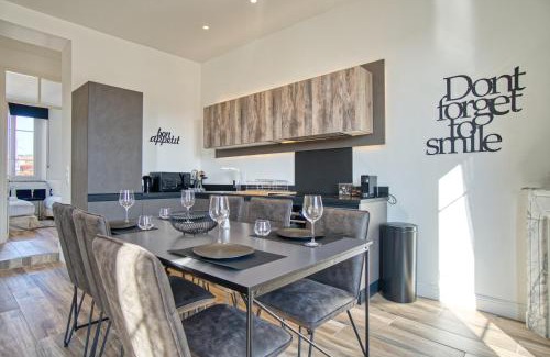 Cannes City Centre Apartment | Superbe 3 pièces refait à neuf classé 4 étoiles avec ascenseur et balcon à pied de la plage et du palais des festivals
