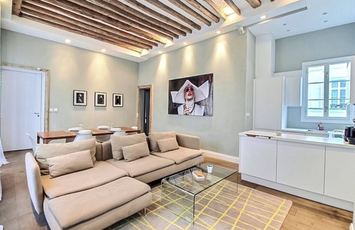 Quartier de la Place-Vendome Apartment | Superbe Appartement Dans le Coeur de Paris