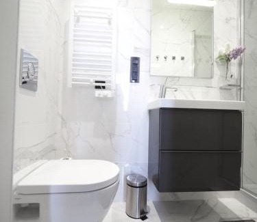 Thermal Apartment | Superbe appartement indépendant en centre ville