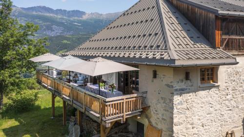 Barcelonnette Ski Chalet | Superbe ferme rénovée en chalet de luxe en PLEINE NATURE