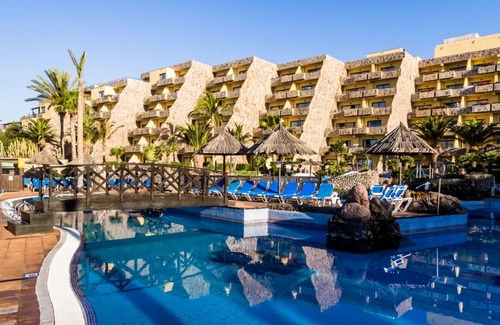 Tarajalillo Apartment | Superior Apartment with Large Balcony and Living Room – Bahía Feliz