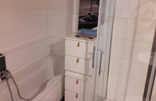 Altstadt-Sued Apartment | Superior Apartment In The Heart of Cologne