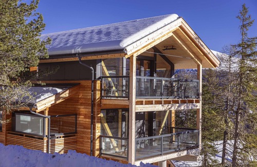 Turracher Hohe Ski Chalet | Superior Chalet # 9 with Sauna & Hot Tub