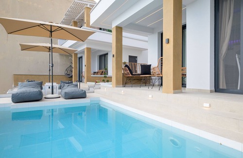 Zalongo Villa | Superior Luxury Maisonette Vrachos with Private Pool