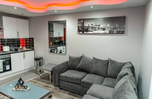 Bradford Apartment | Superior One Bedroom Apartment