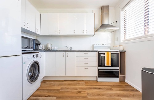 Trentham Apartment | Superior Two-Bedroom Family Apartment