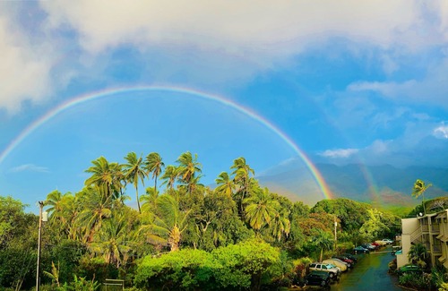 Ualapue Condo | Superior Wavecrest Condo by Ocean with Extras, Car Available