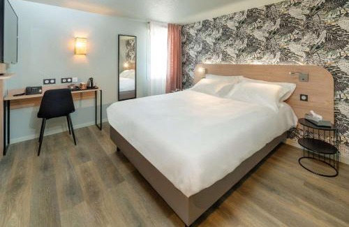 Tonnay-Charente Hotel | Sure Hotel by Best Western Rochefort-sur-Mer