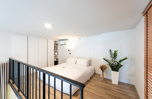 Khanna Yao Hotel | SureStay by Best Western Bangkok Ramintra