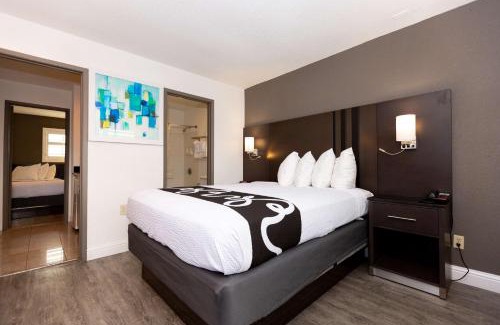Seaside Hotel | SureStay Hotel by Best Western Seaside Monterey