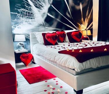 Faubourg-Raines Apartment | Surprise love, Mariage, fiançailles & Netflix & Park