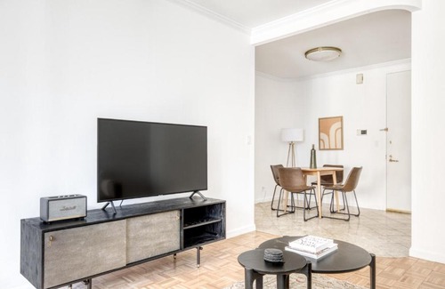 Sutton Place Apartment | Sutton Place 2BR w Gym Pool nr Rockefeller NYC-516