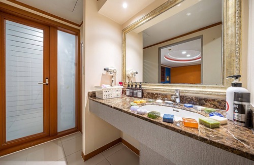 Guun-dong Hotel | Suwon Guundong Cinema