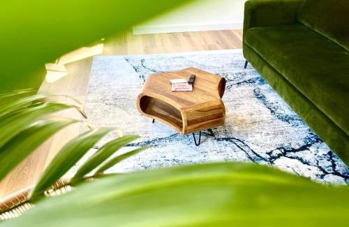 Les Grands Carmes Apartment | SV - l’Experience Design Duplex in Marseille