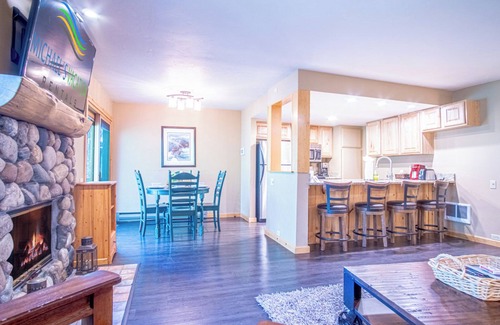 Ketchum Condo | SV113 - Walk to Lifts & Town - Hot Tub & Pool