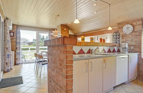 Lodbjerg Hede House | "Svane" - 1.2km from the sea by Interhome