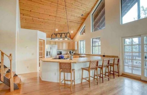 Timberland Acres Cabin | Sweet Cabin in the Forest