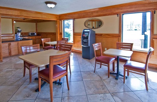 Brent Hotel | Sweet Dream Inn