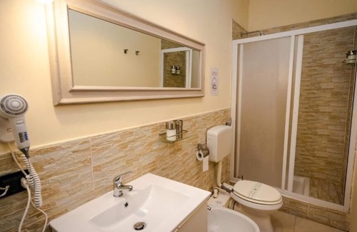 Bari City Centre Apartment | SWEET EMOTIONS ROOM 81