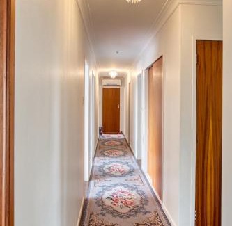 Hamilton East House | Sweet Home between CBD and University
