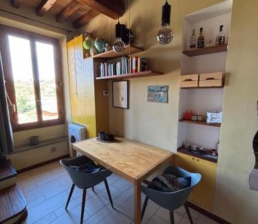 Lastra a Signa Apartment | Sweet Home Sweet Wine