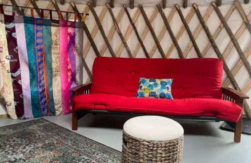 Mason Cabin | Sweet Retreat and Yurt Farm