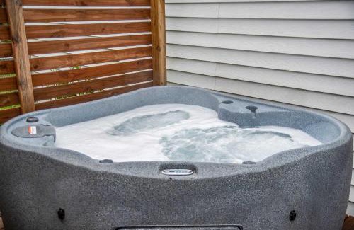 Benson House | Sweet Rose Cottage A Romantic Getaway